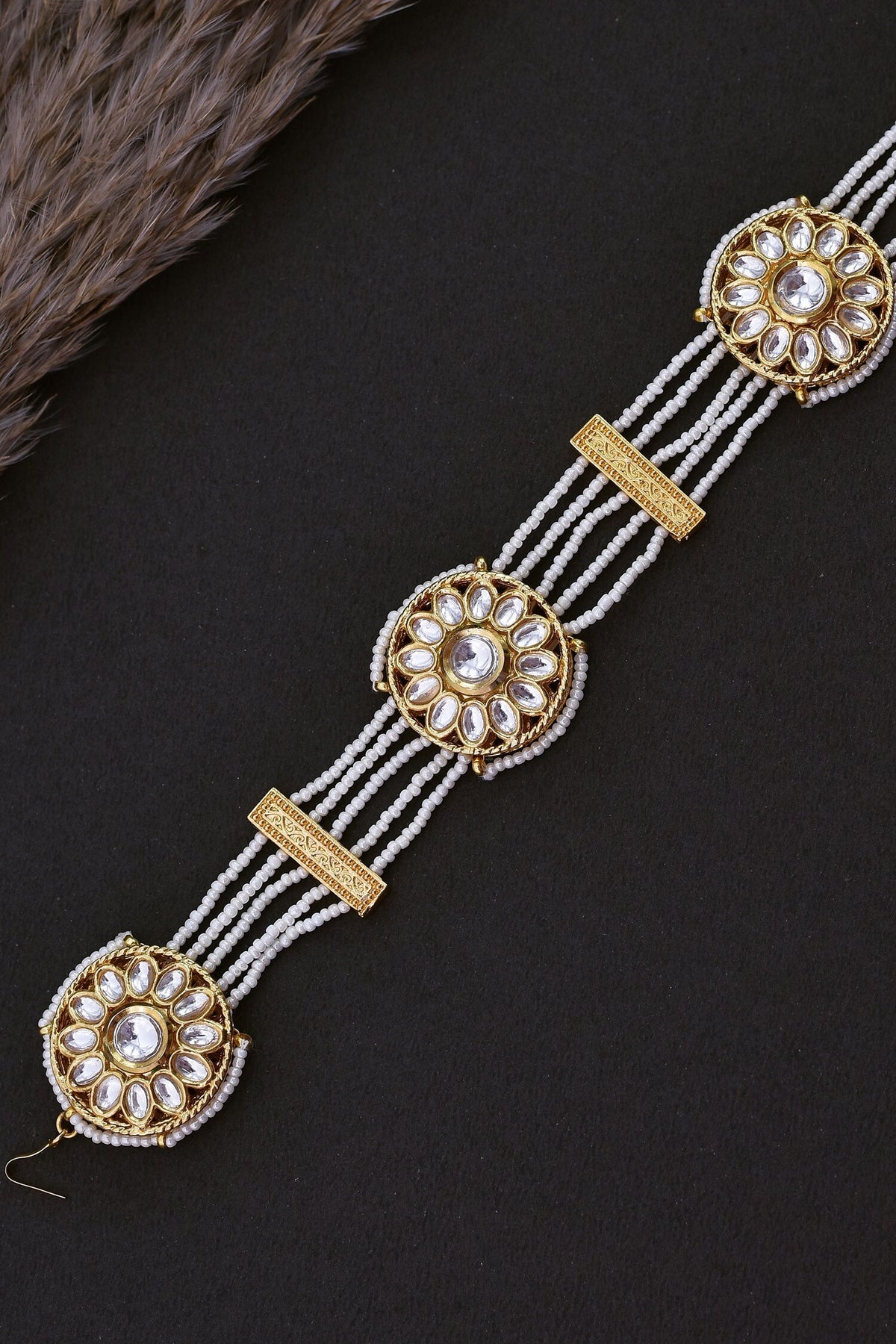 Kundan Embellished Mathapatti 