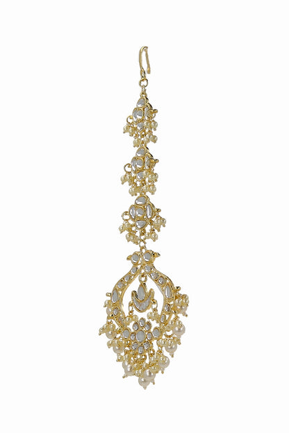 Pearl Embellished Maangtikka 