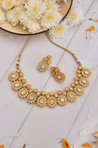 Floral Shaped Necklace Set 
