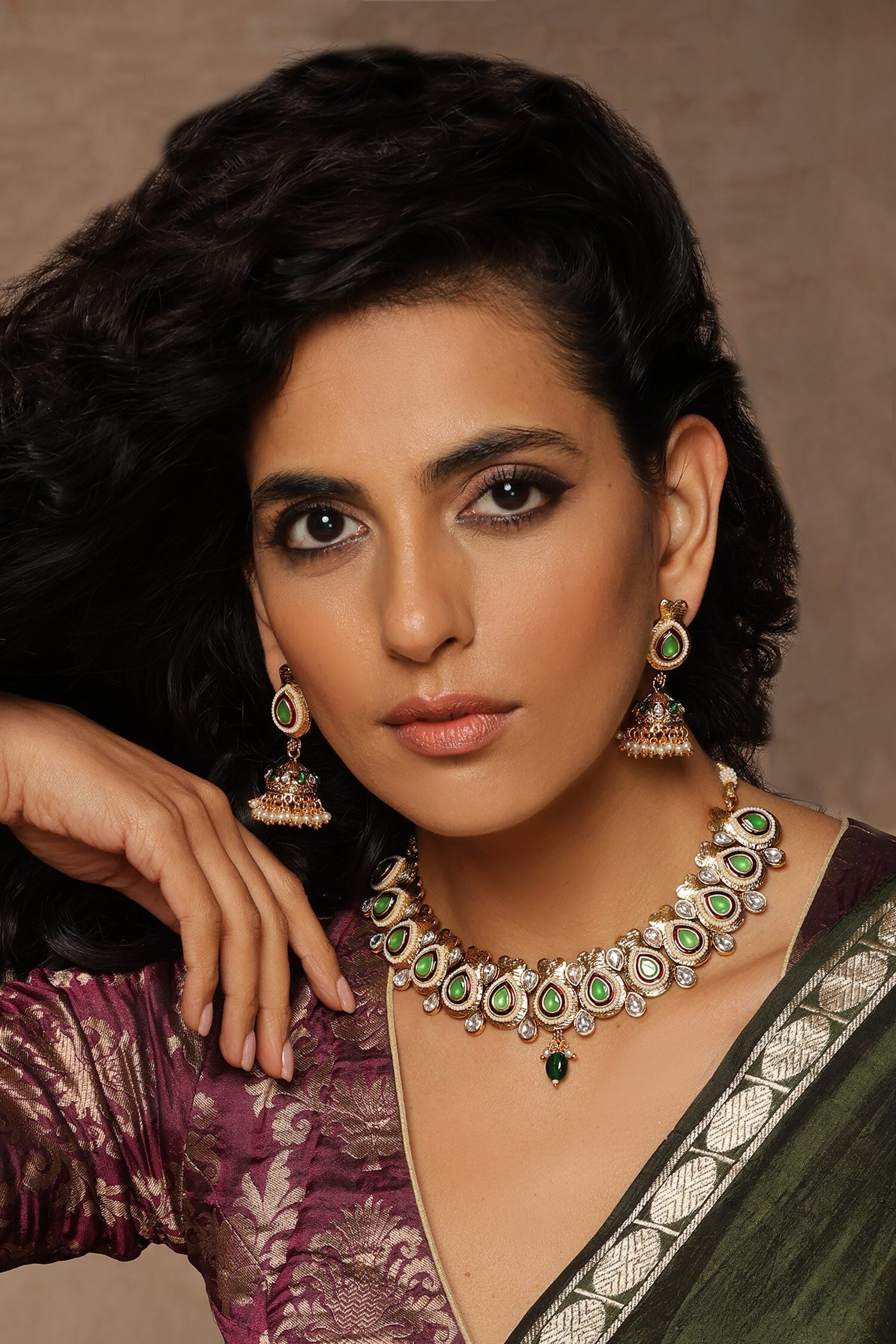 Emerald Tear Drop Necklace Set 