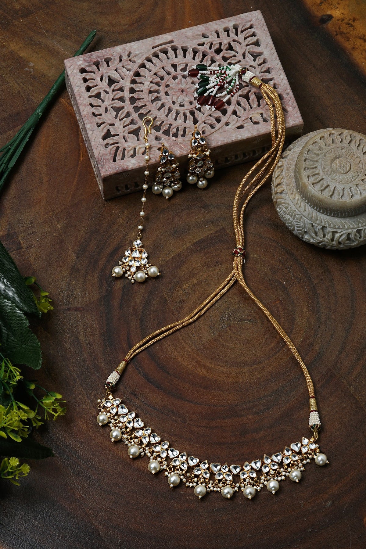 Kundan Stone Necklace Set 
