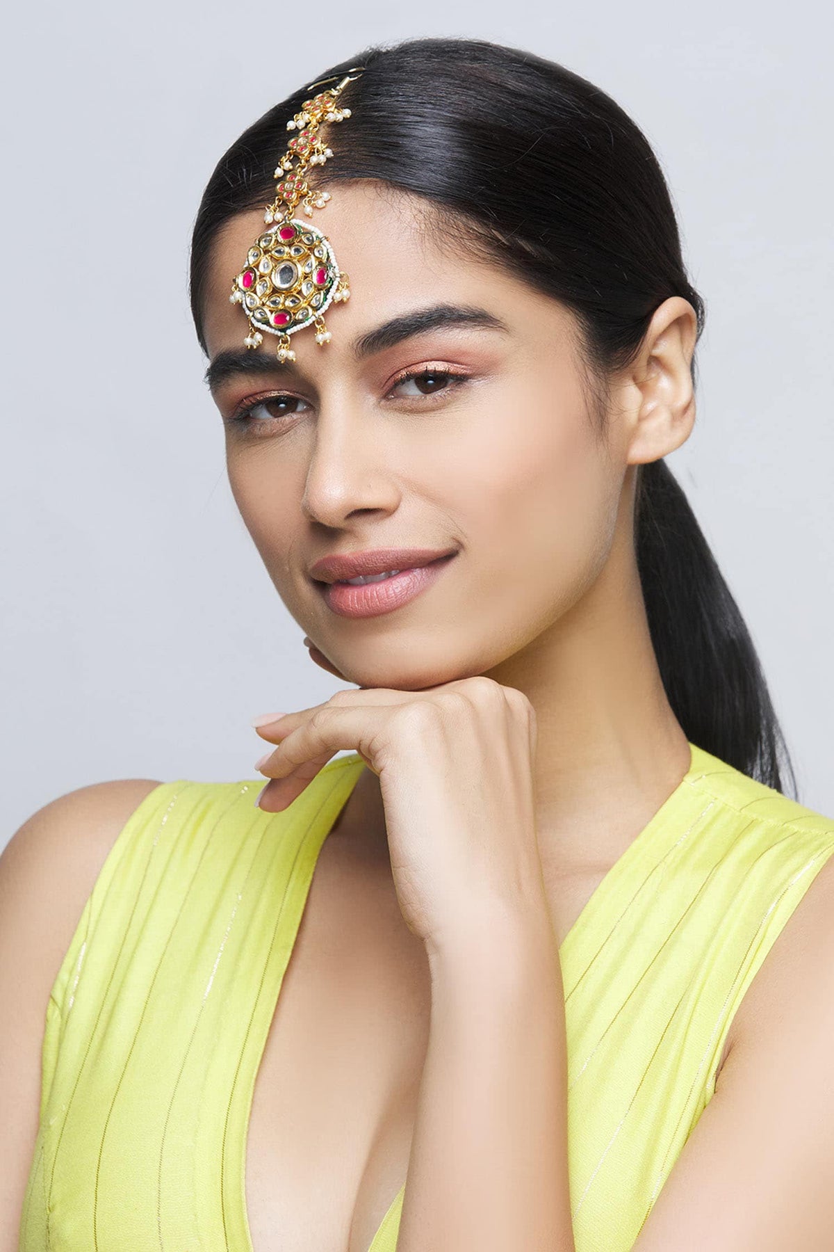 Kundan Tiered Floral Maangtikka 