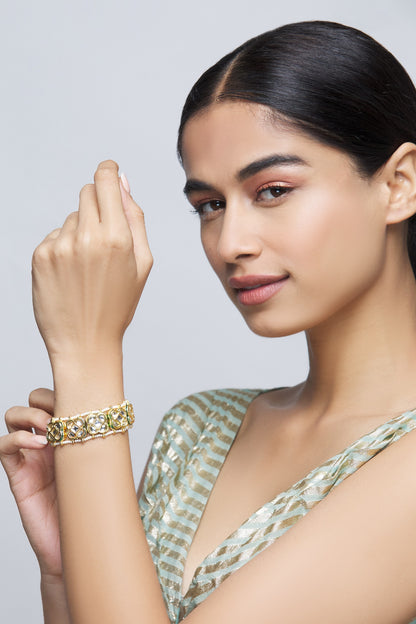 Kundan Floral Bracelet 
