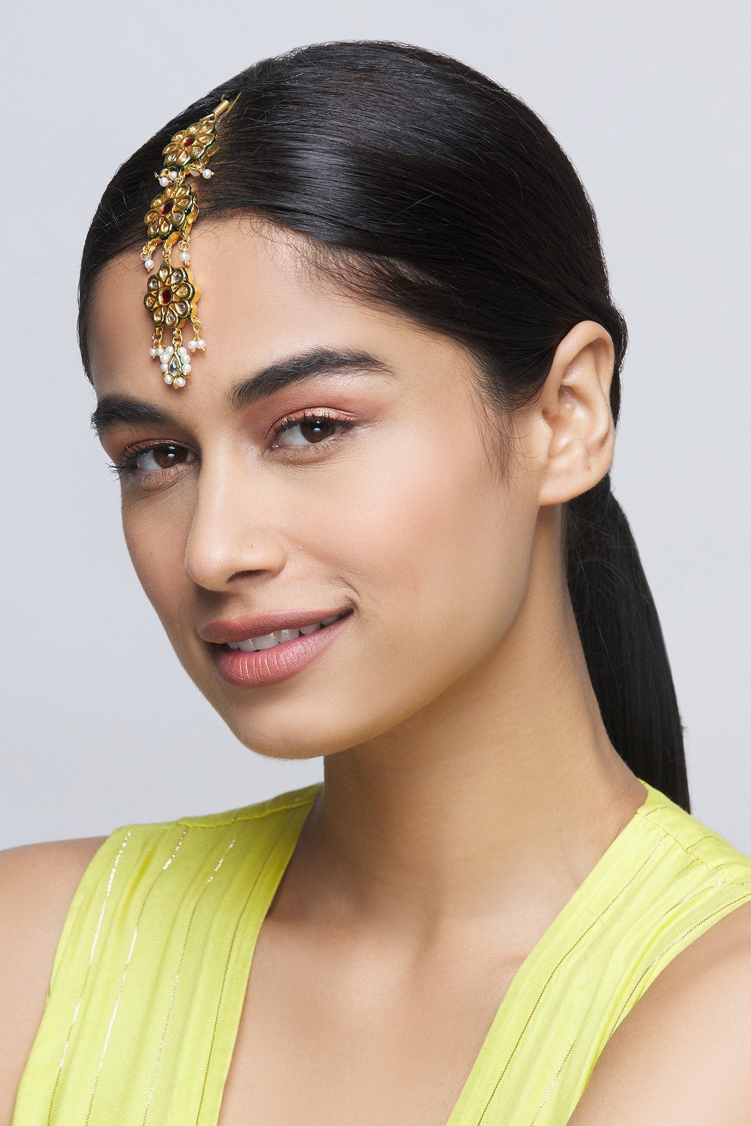 Kundan Tiered Maangtikka 