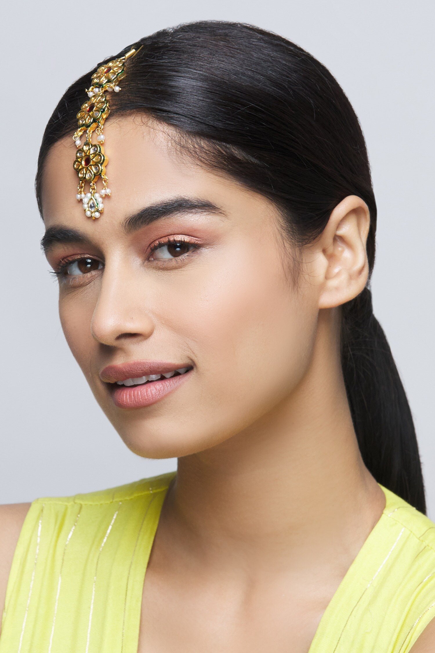 Kundan Tiered Maangtikka 
