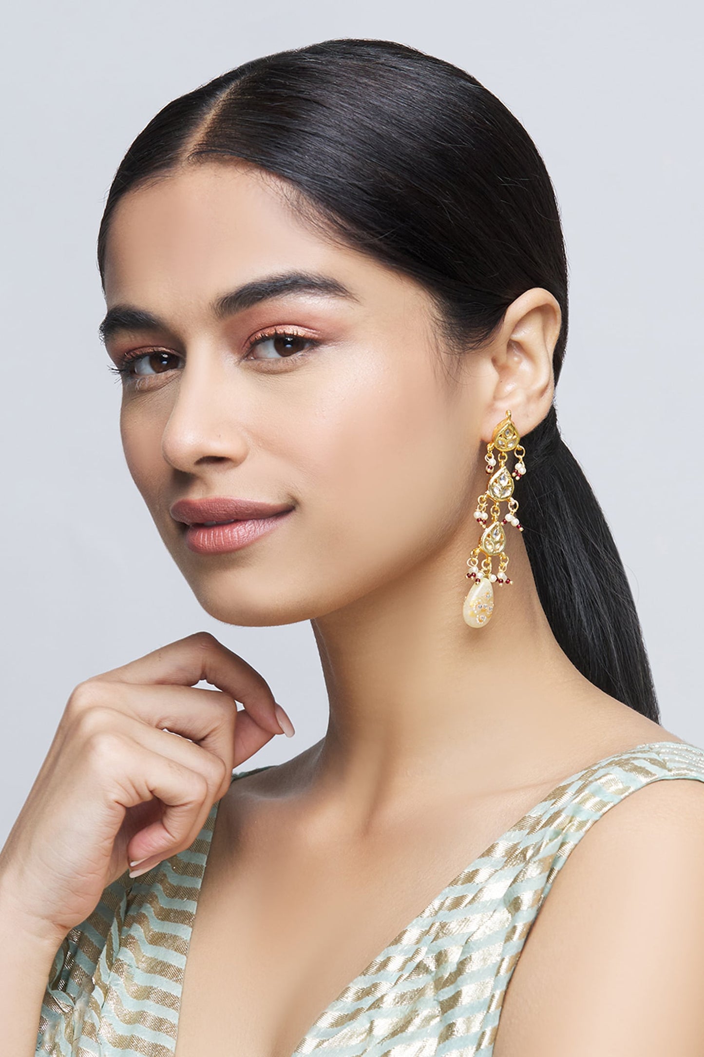 Kundan Tiered Danglers 