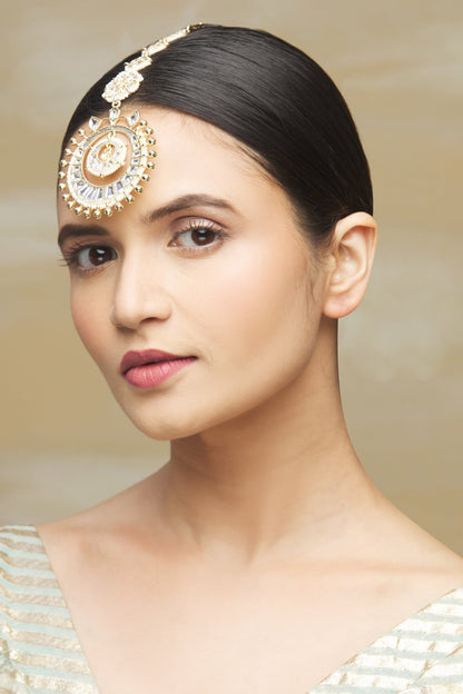 Kundan Maangtikka 