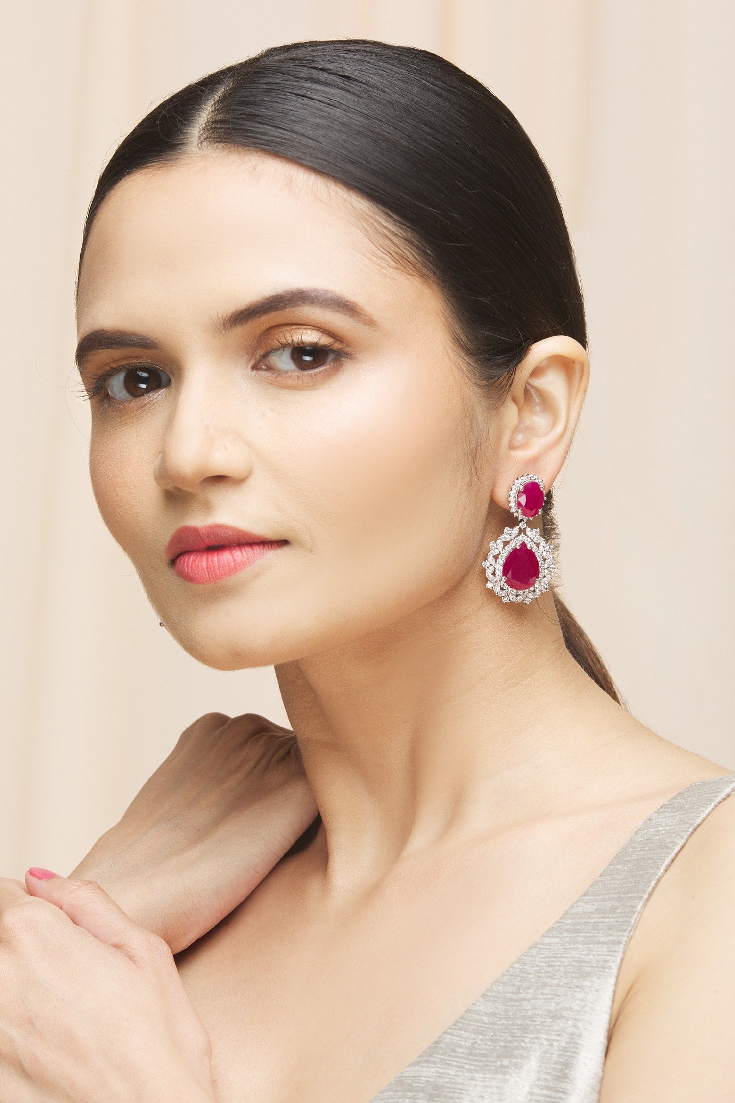 Oval Drop Earrings 