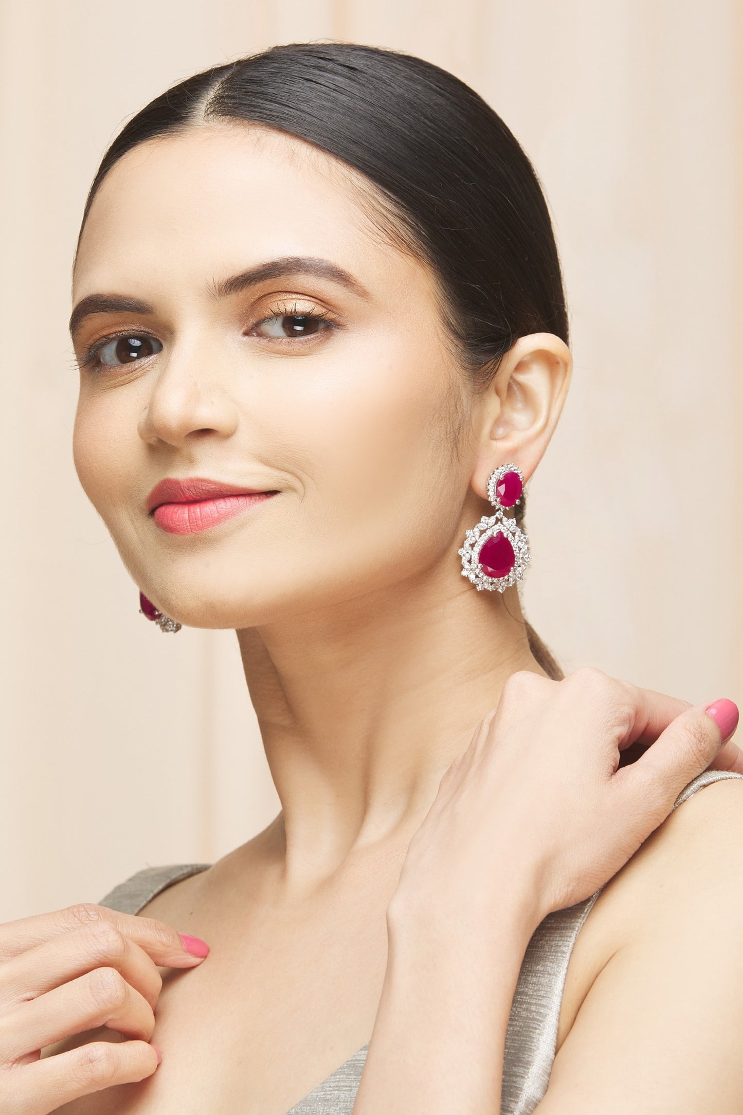 Oval Drop Earrings 