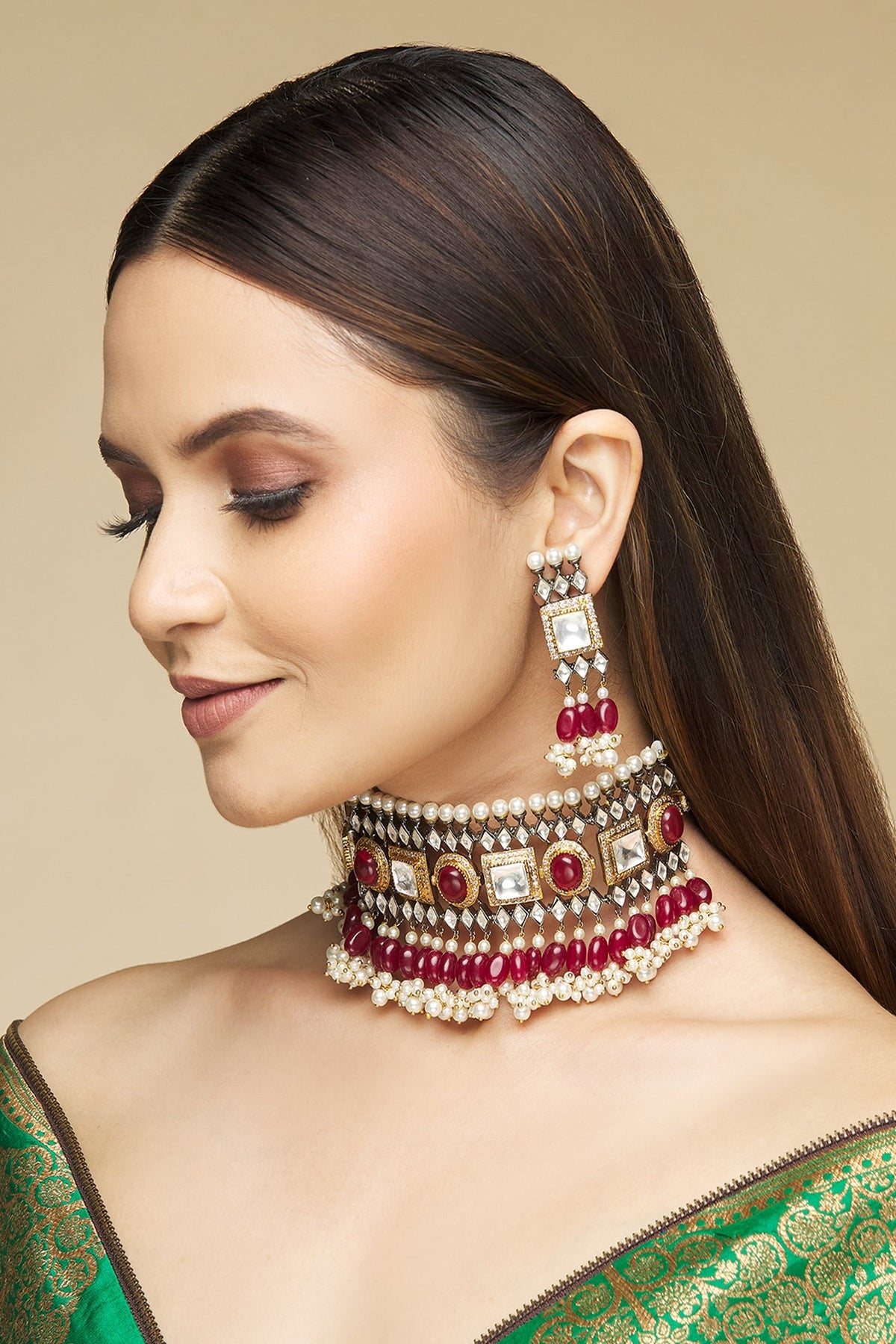 Geometric Motif Necklace Set 