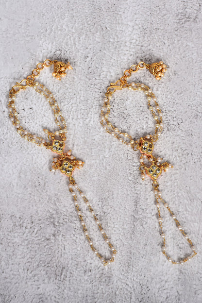 Kundan Embellished Haathphool Set of 2 