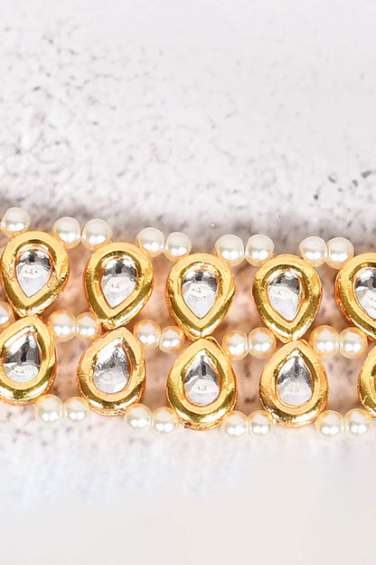 Gold Mesh Kundan Choker 
