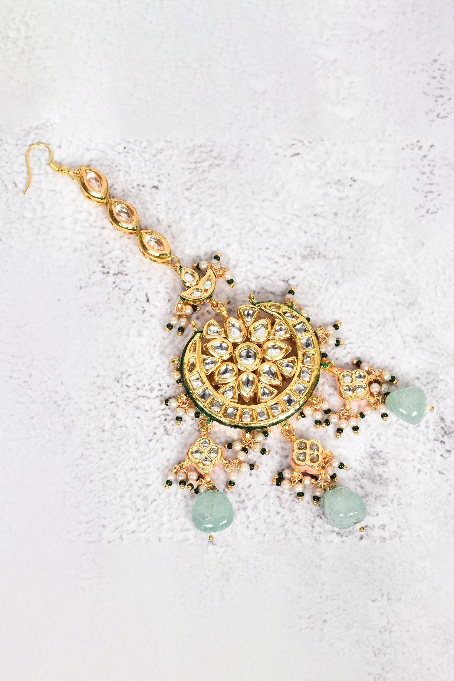 Floral Kundan Maangtikka 