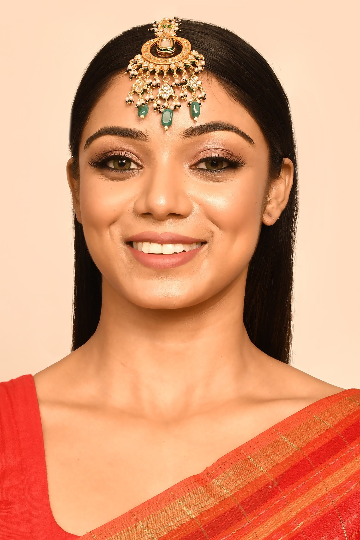 Chand Kundan Maangtikka 