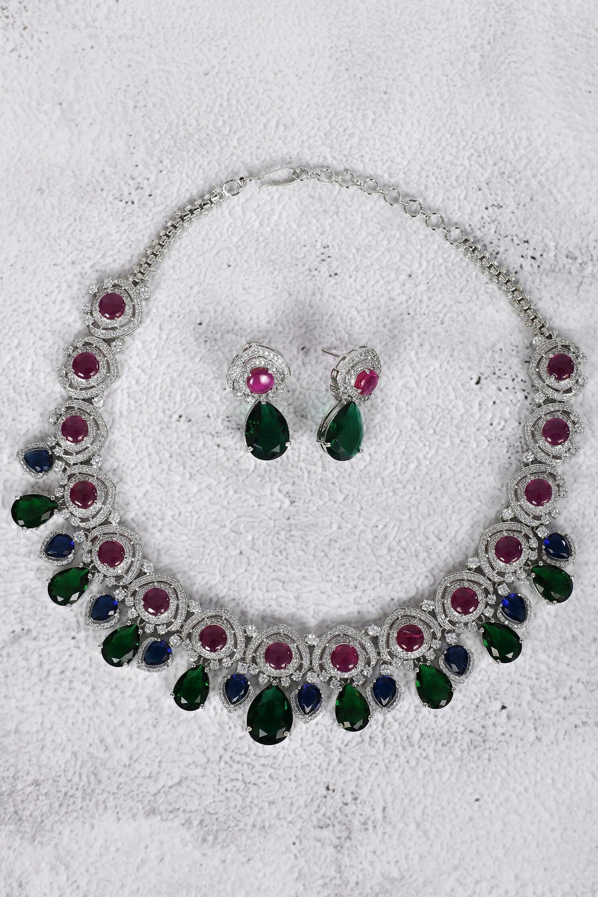 Silver Diamond Cutwork Choker Set 