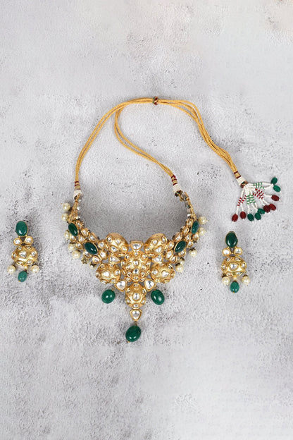 Kundan Embellished Necklace Set 
