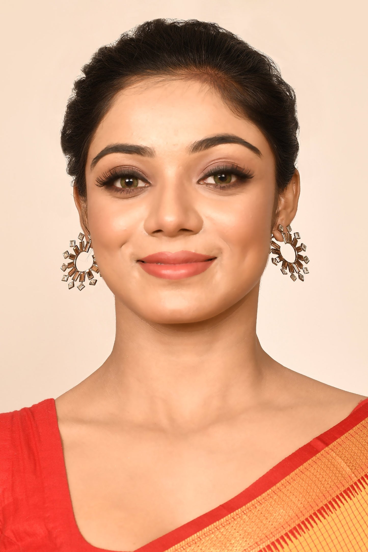 Kundan Geometric Stud Earrings 