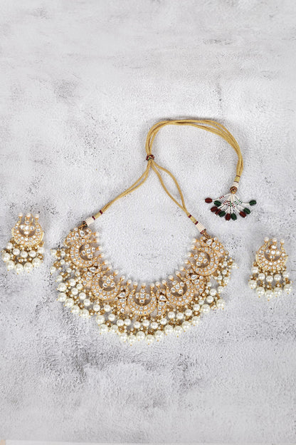 Kundan Crescent Moon Choker Set 