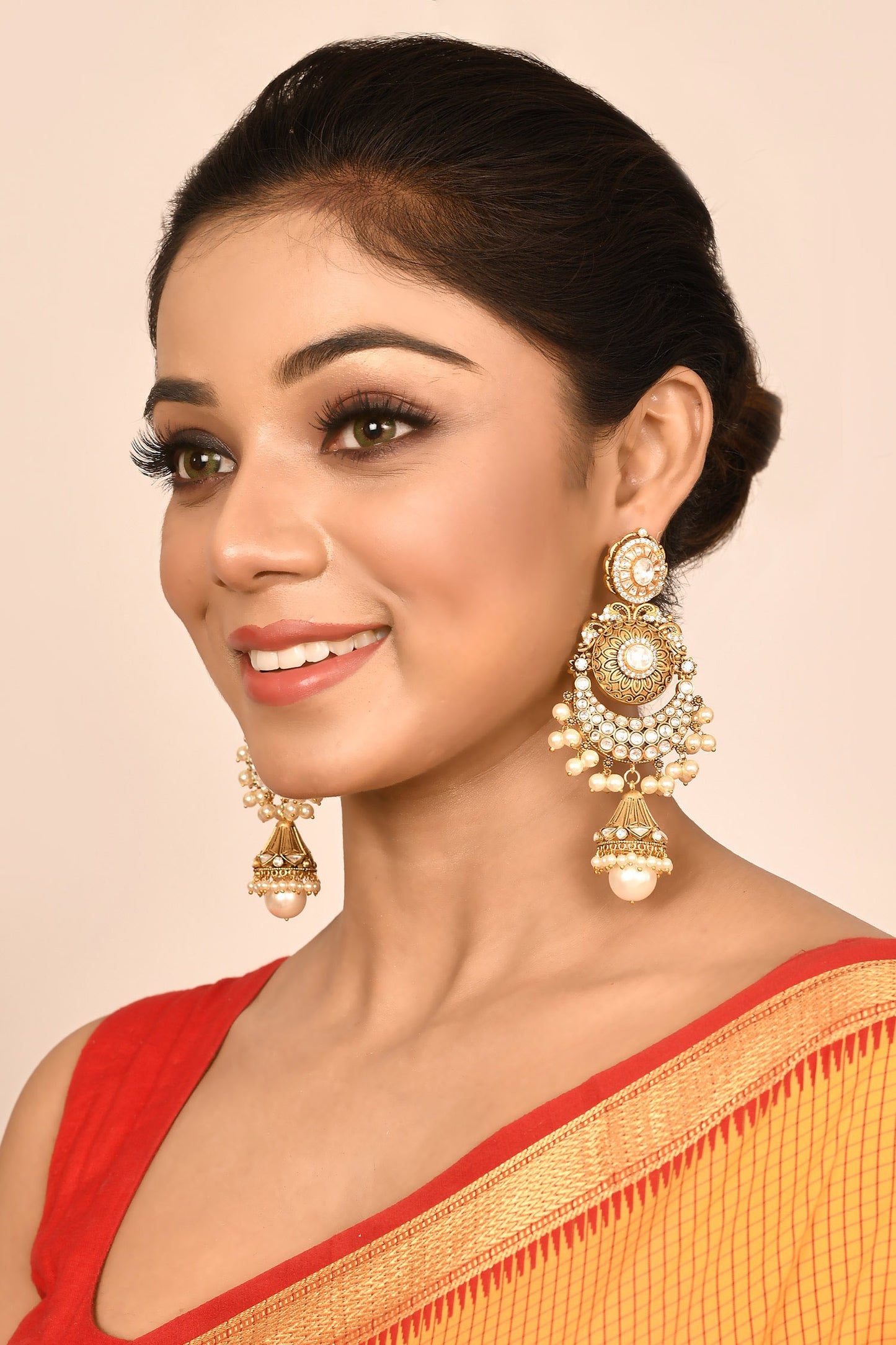 Floral Kundan Chandbalis 