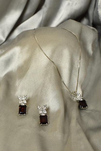 Swarovski Pendant Necklace Set 