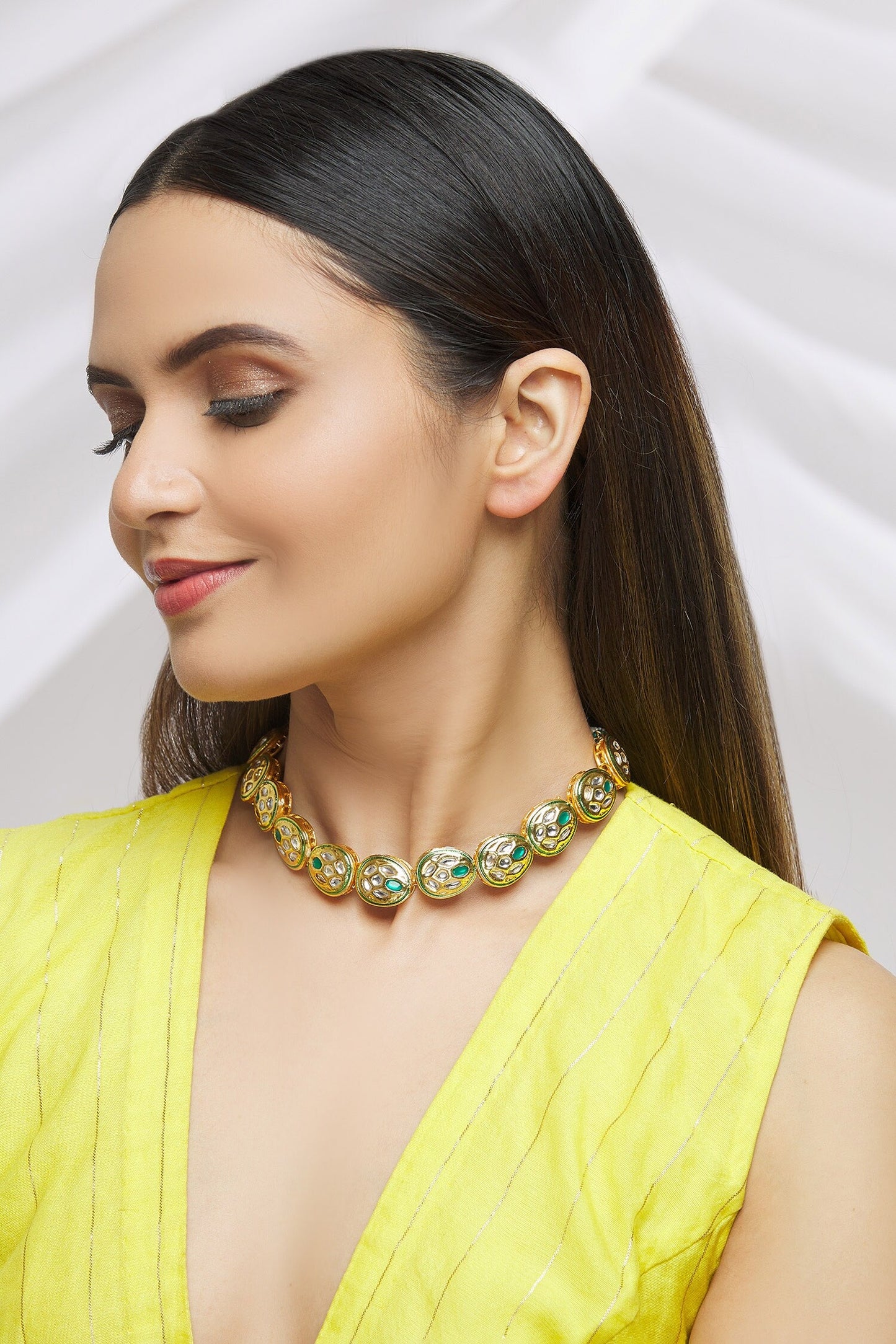 Kundan Embellished Choker 