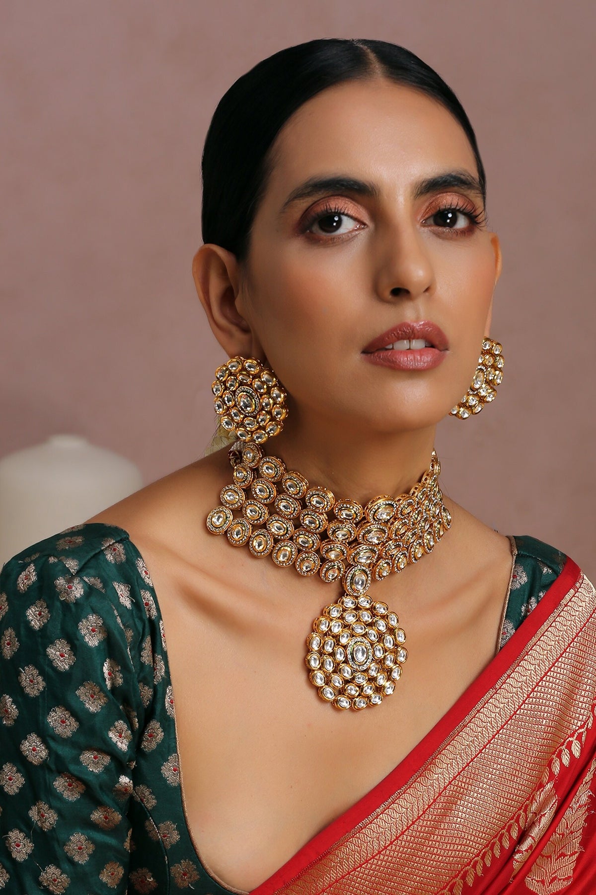Kundan Embellished Choker Set 