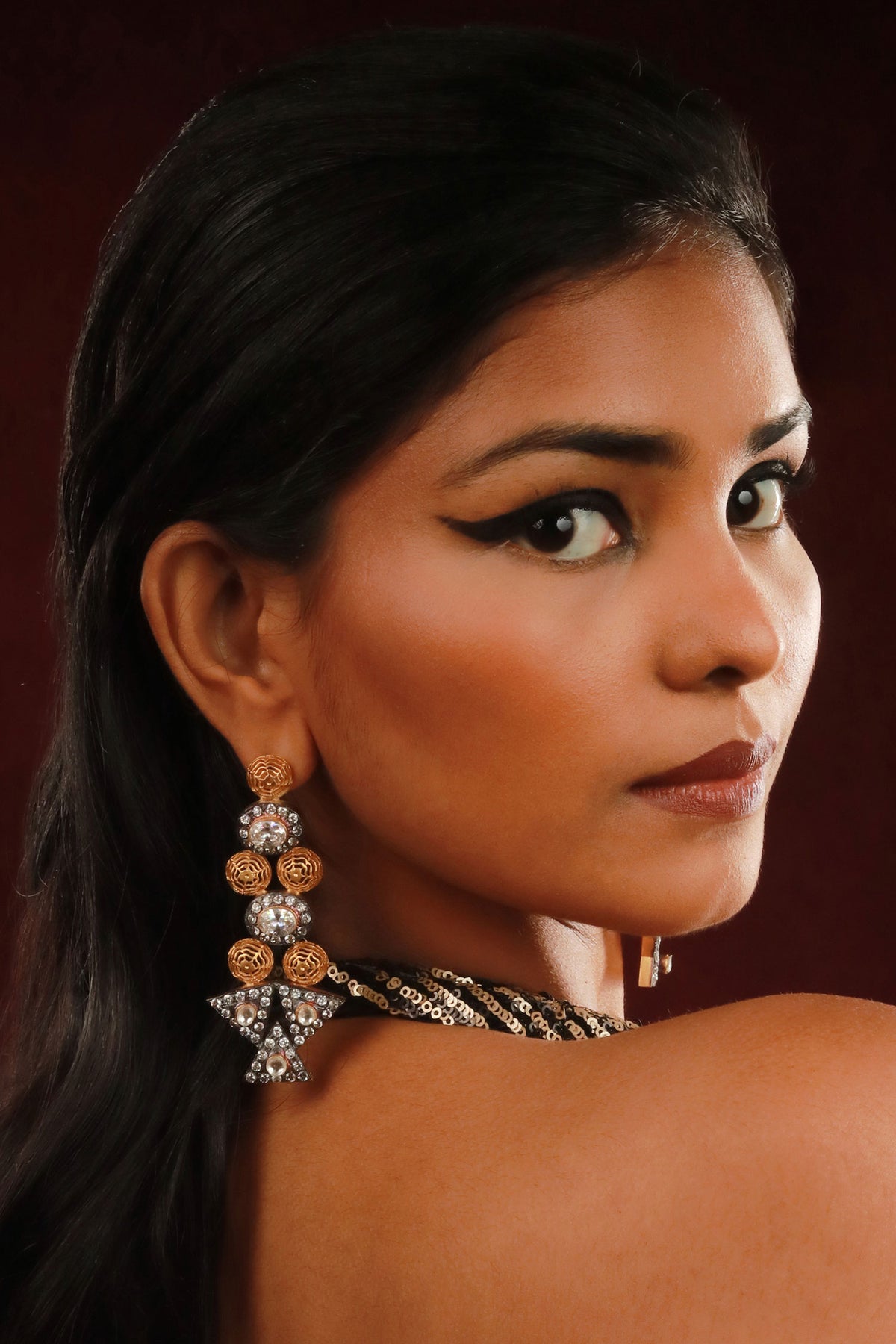 Geometric Embellished Earrings 