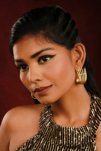 Structured Stripe Pattern Earrings 