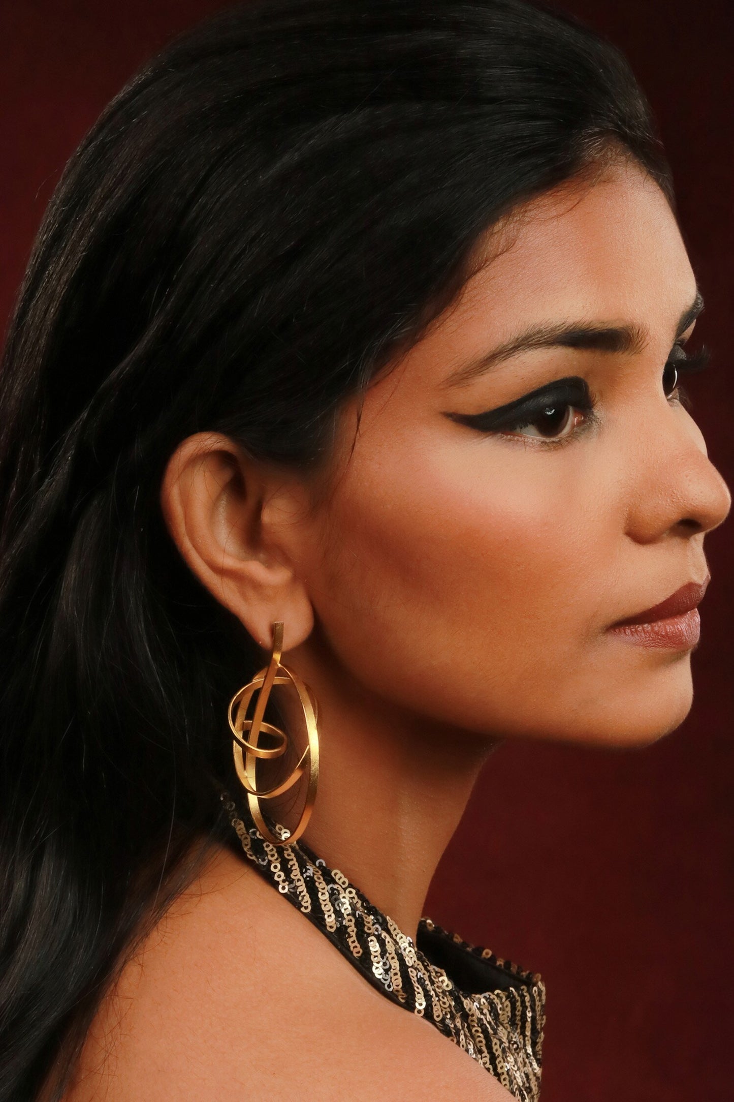 Intertwined Whip Waves Earrings 