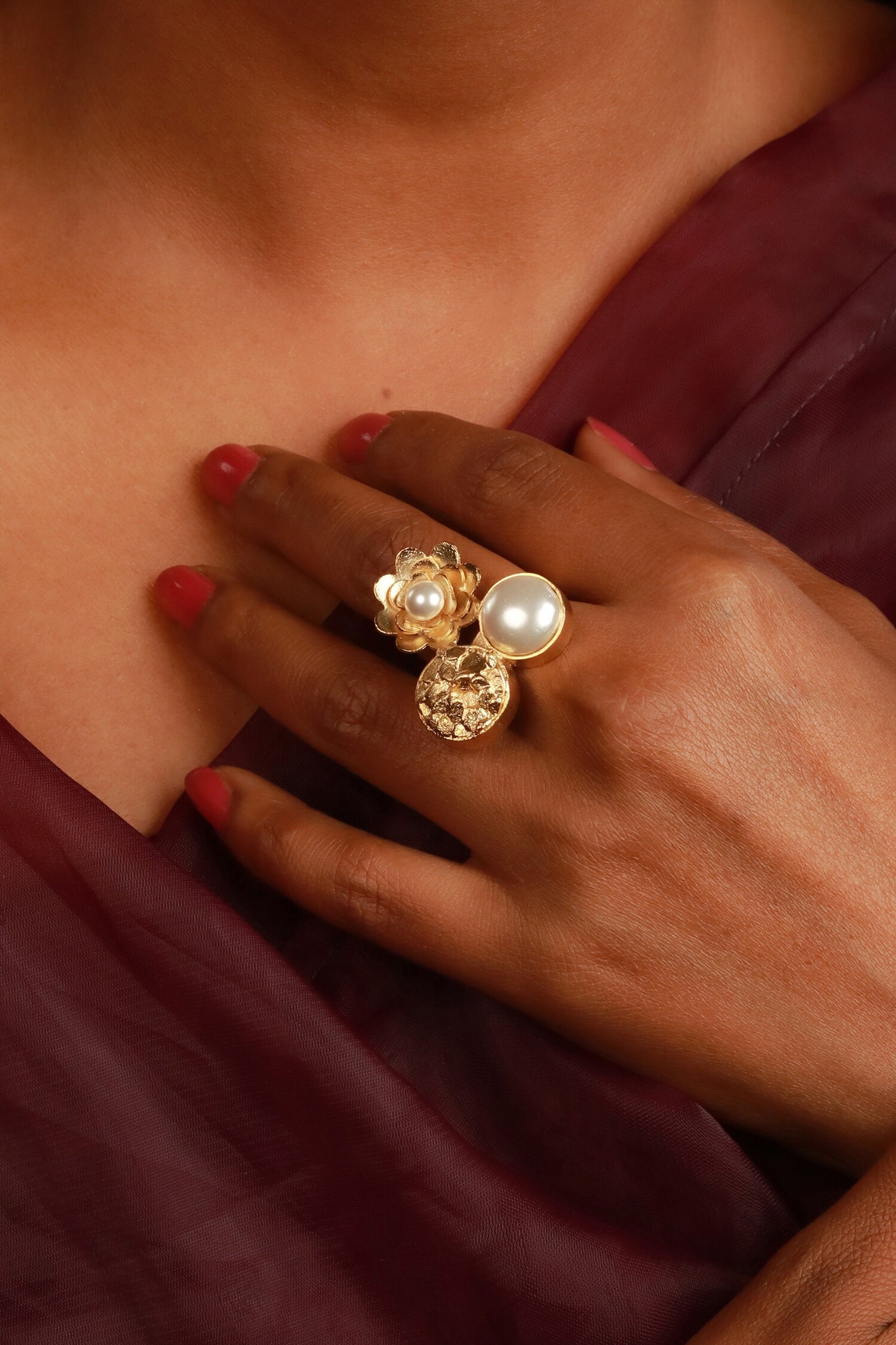 Trio Floral Shaped Ring 