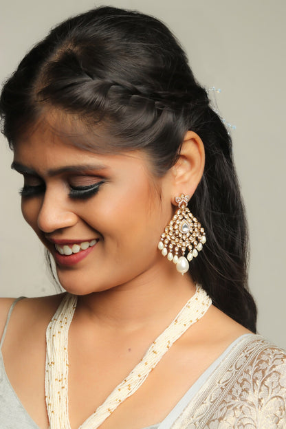 Pearl Embellished Necklace Set 