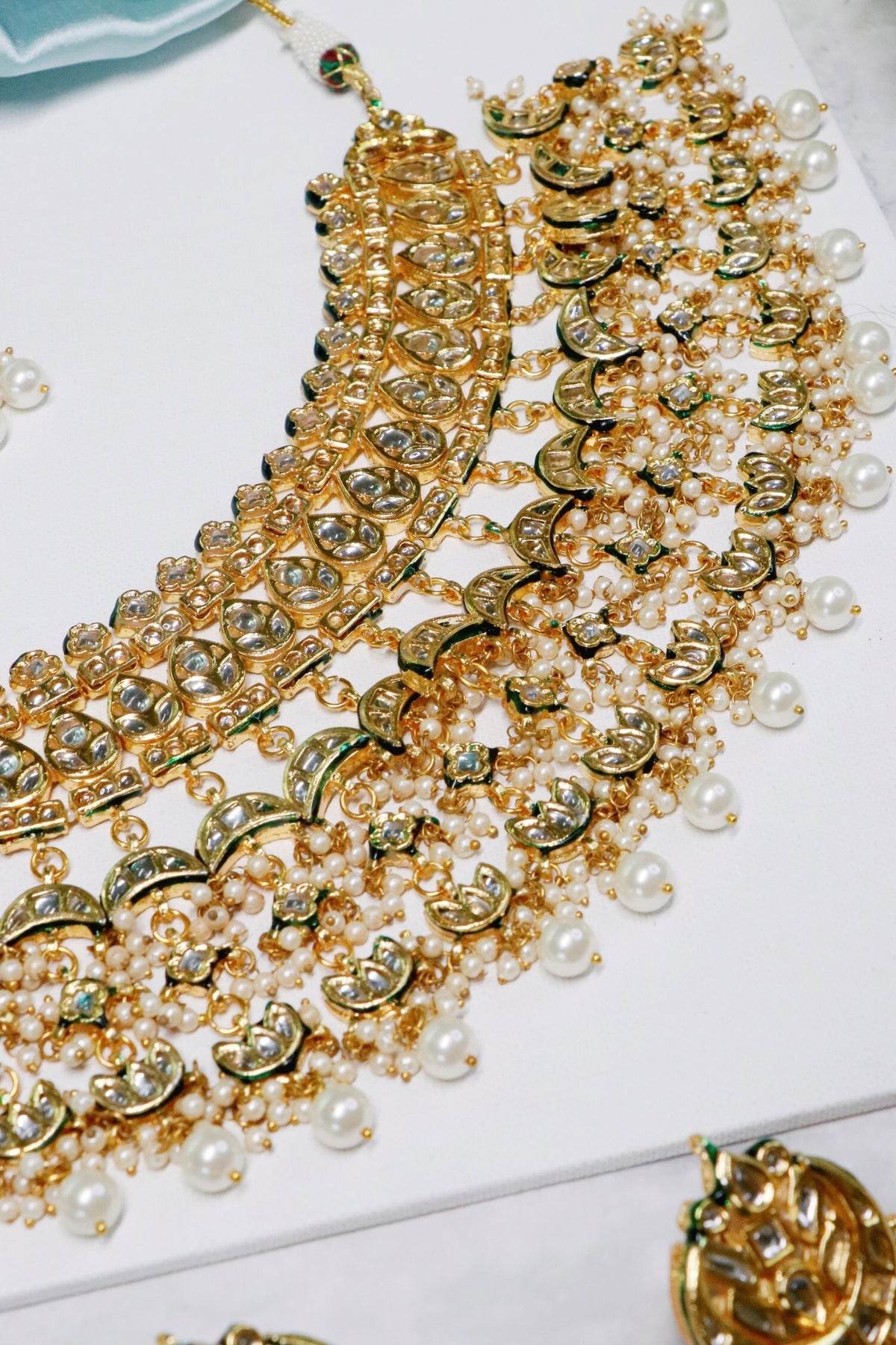 Multi Chand Choker Set 