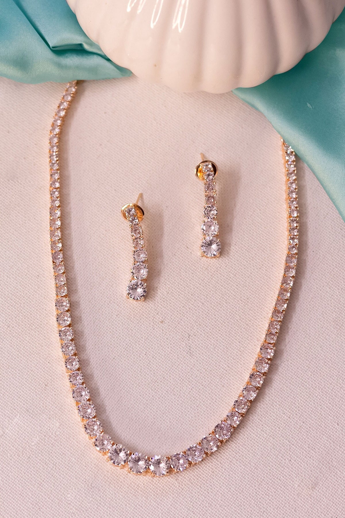 Cubic Zirconia Studded Necklace Set 