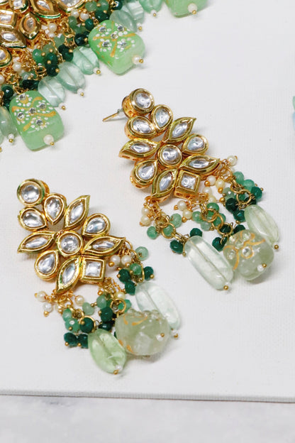 Kundan Embellished Choker Set 