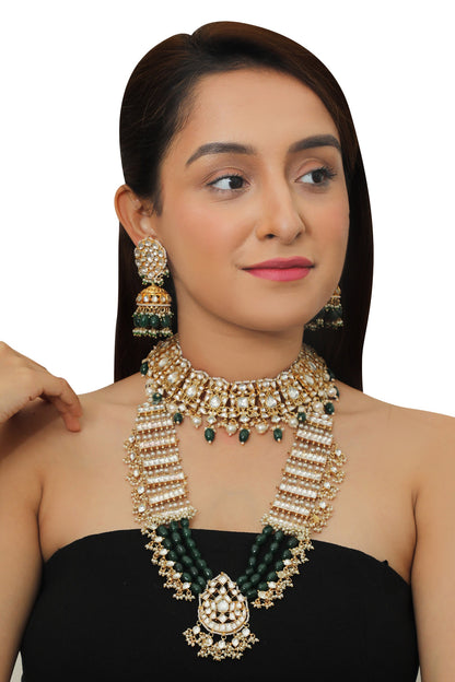   Layered Pendant Necklace Set 