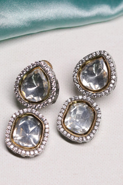 Kundan Embellished Necklace Set 