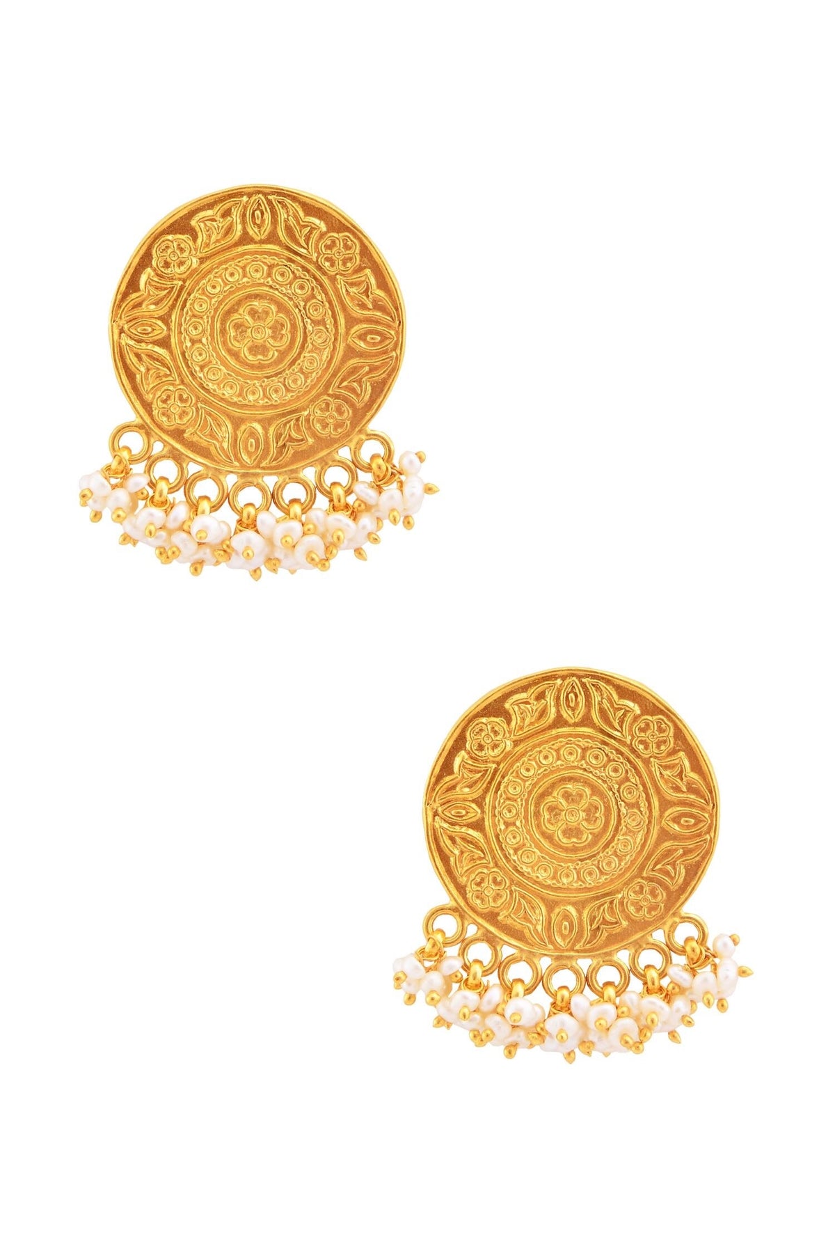 Gold plated earrings with pearls 