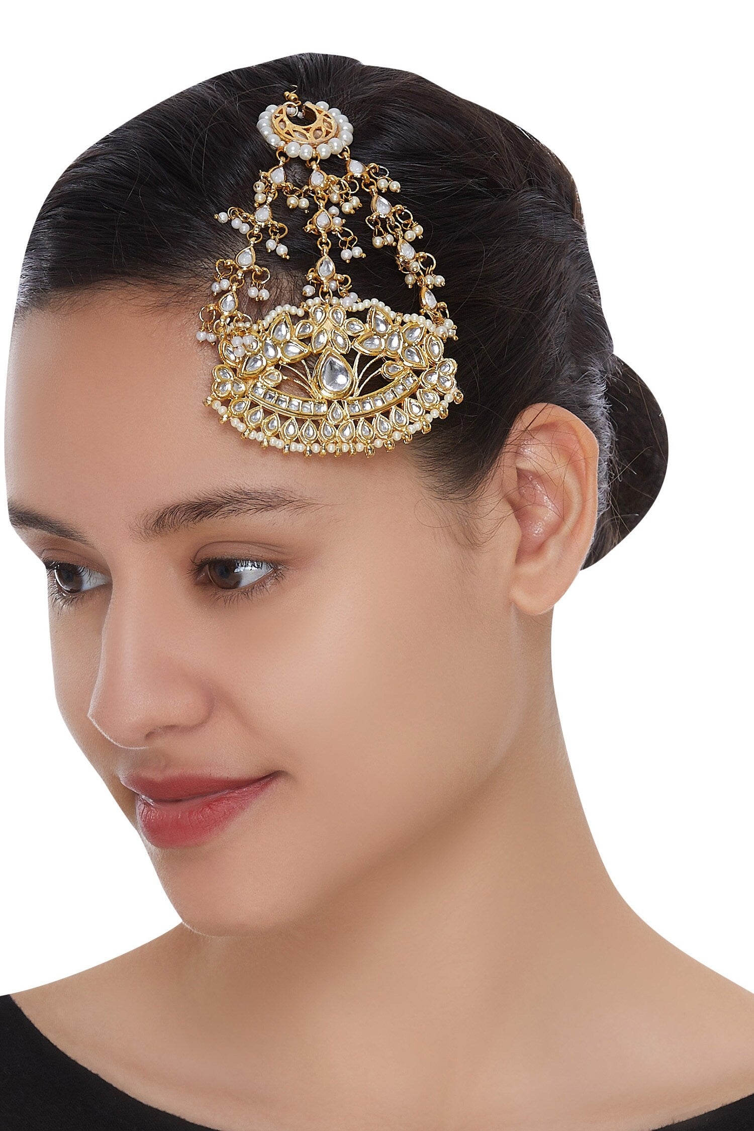 Tear drop kundan passa 