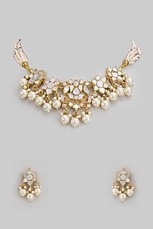 Gold Finish Kundan Polki & Mother Of Pearl Choker Necklace Set