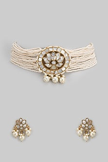 Gold Finish Kundan & Mother Of Pearl Choker Necklace Set