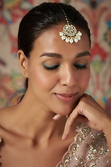 Gold Finish Kundan Polki & Mother Of Pearl Maangtikka