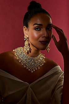 Gold Finish White Kundan Polki Necklace Set