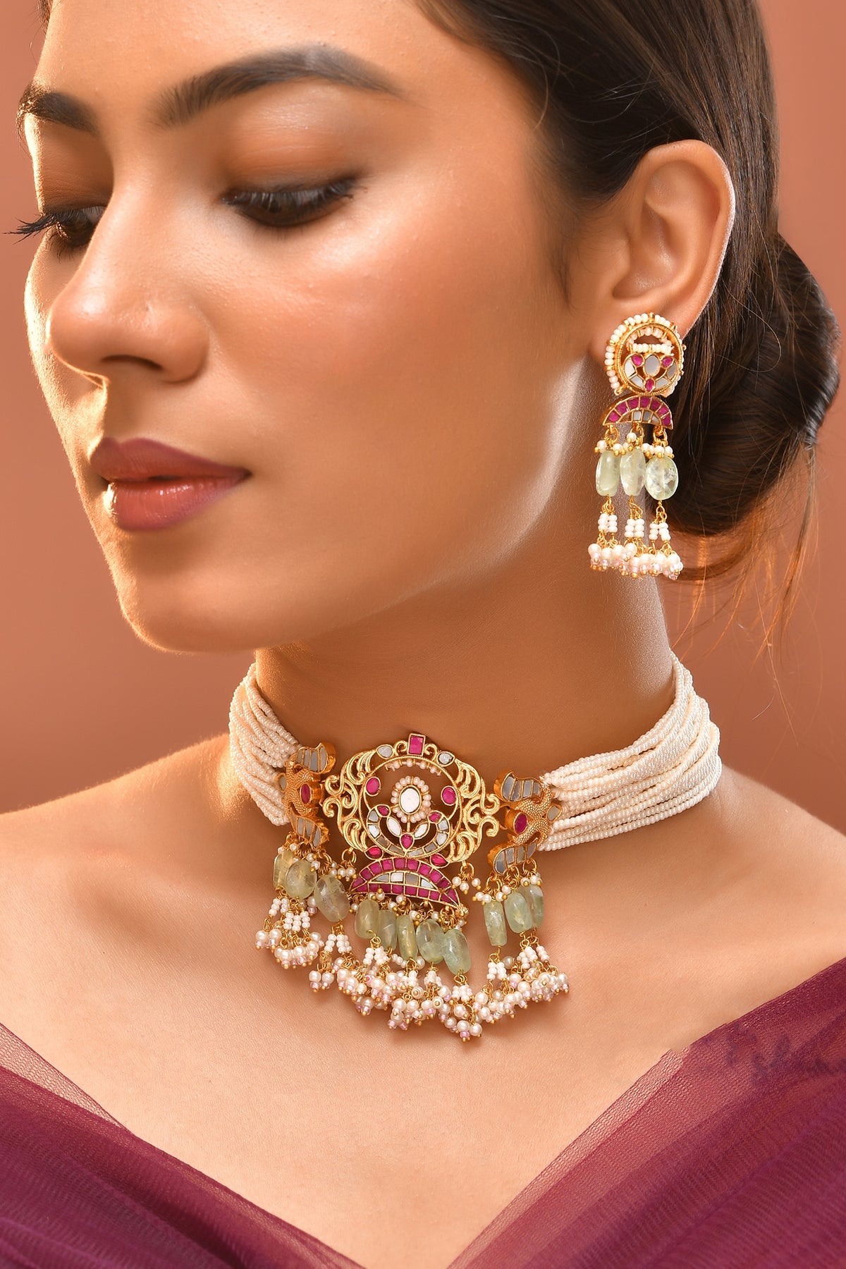 Gold Finish Green Kundan Polki & Mother Of Pearl Choker Necklace Set