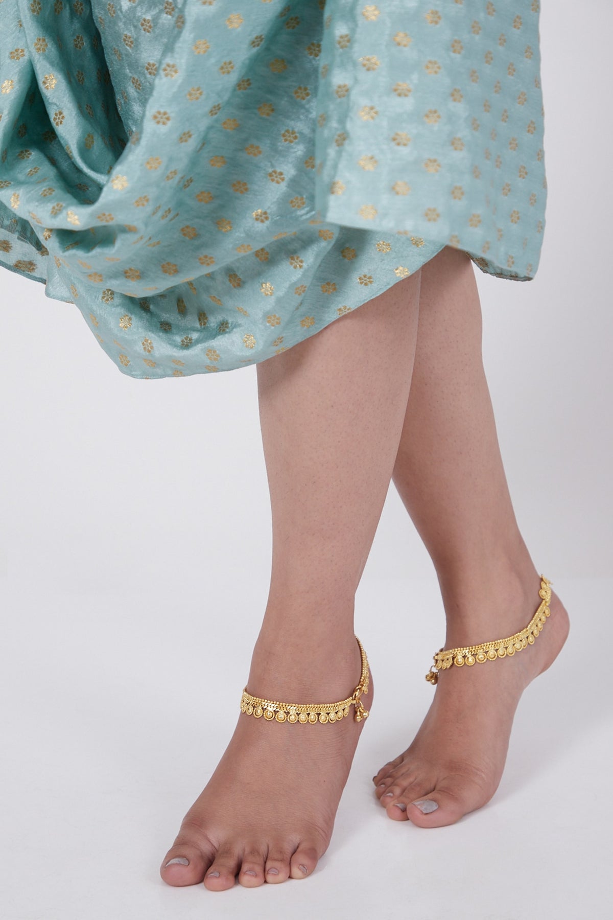 Gold Finish Elegant Anklets In Sterling Silver