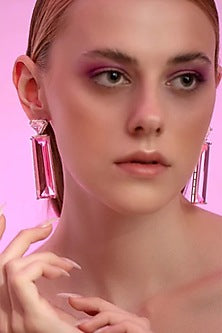 White Finish Zircon Earring In Brass