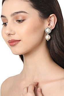 Silver Round Earrings In Sterling Silver