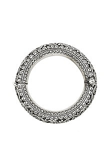 Silver Finish Floral Bangle In Sterling Silver