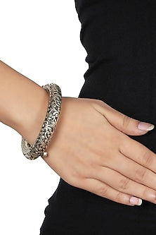 Silver Finish Floral Bangle In Sterling Silver