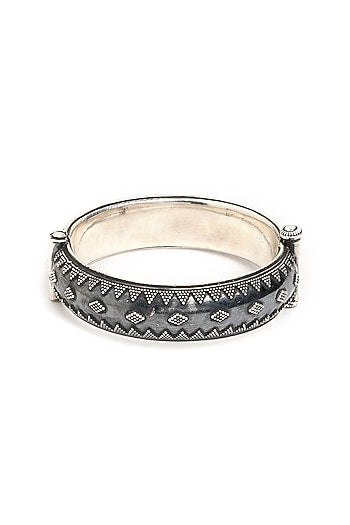 Silver Finish Rawa Work Kada In Sterling Silver