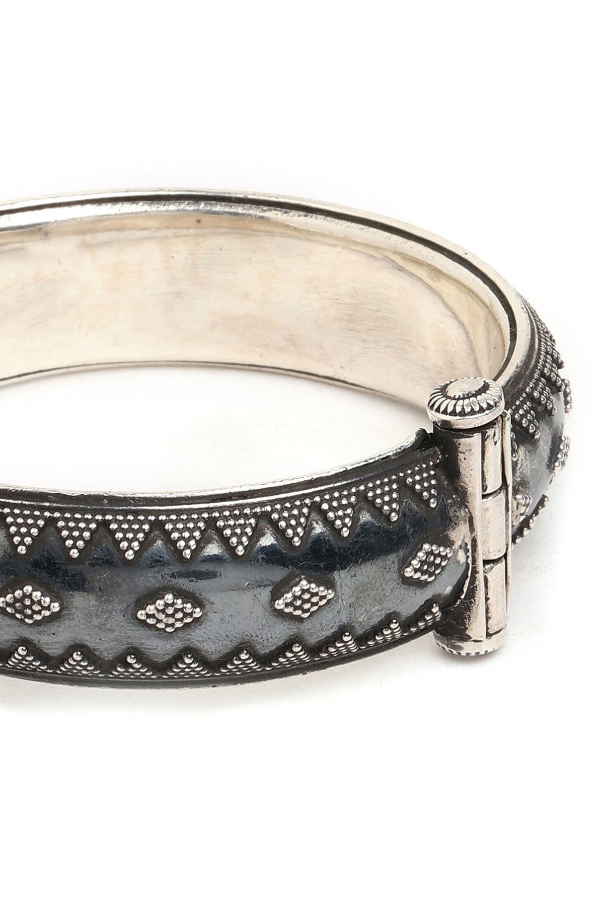 Silver Finish Rawa Work Kada In Sterling Silver